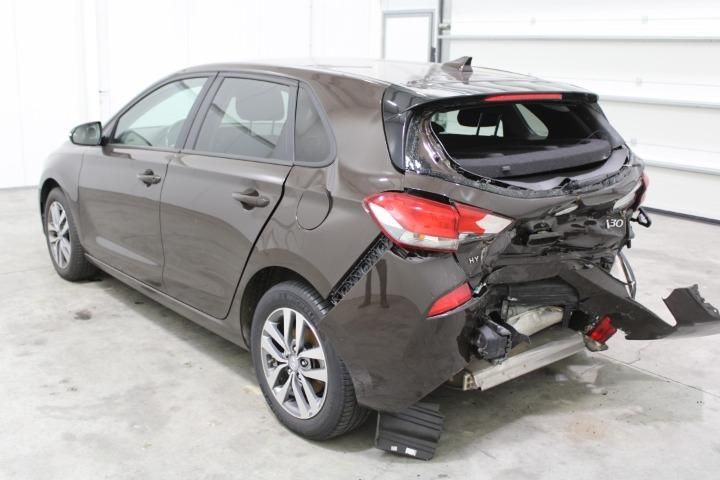 Photo 4 VIN: TMAH3511AJJ004839 - HYUNDAI I30 HATCHBACK 