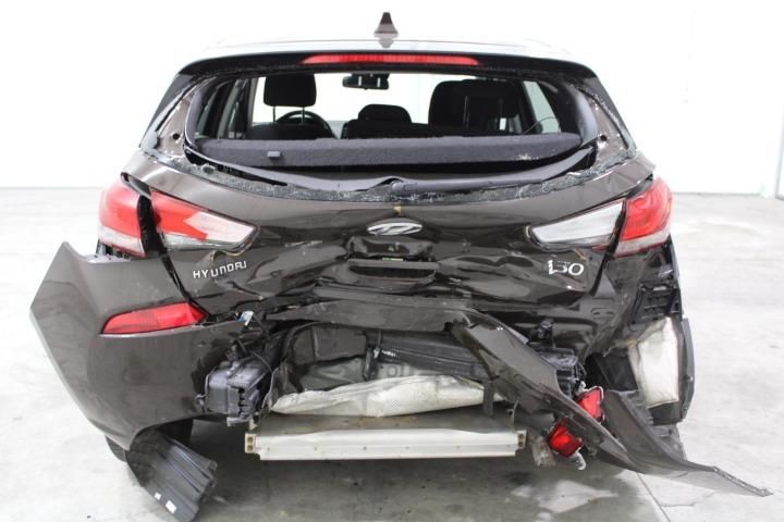 Photo 5 VIN: TMAH3511AJJ004839 - HYUNDAI I30 HATCHBACK 