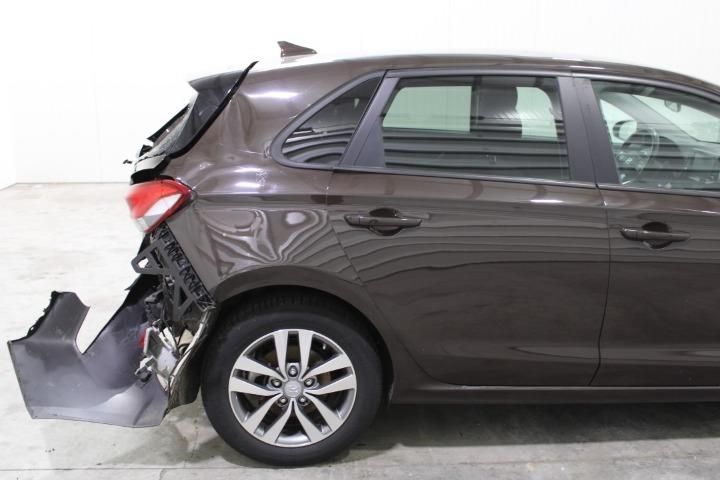 Photo 6 VIN: TMAH3511AJJ004839 - HYUNDAI I30 HATCHBACK 