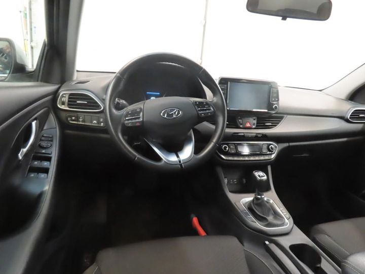 Photo 3 VIN: TMAH3511AKJ098101 - HYUNDAI I30 