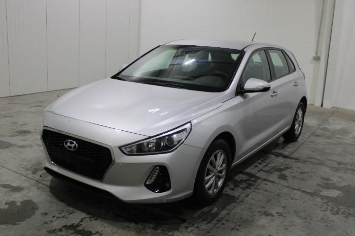 Photo 1 VIN: TMAH3513AJJ059110 - HYUNDAI I30 HATCHBACK 