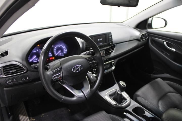 Photo 10 VIN: TMAH3513AJJ059110 - HYUNDAI I30 HATCHBACK 