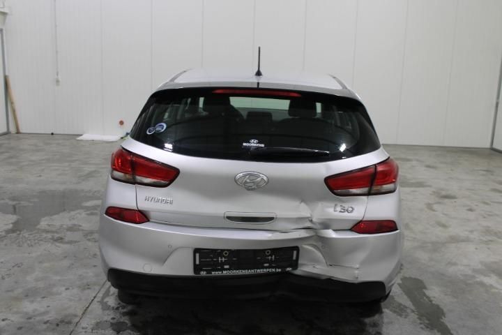 Photo 5 VIN: TMAH3513AJJ059110 - HYUNDAI I30 HATCHBACK 