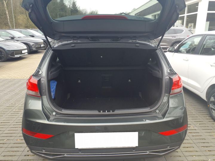 Photo 8 VIN: TMAH351BAMJ147053 - HYUNDAI I30 