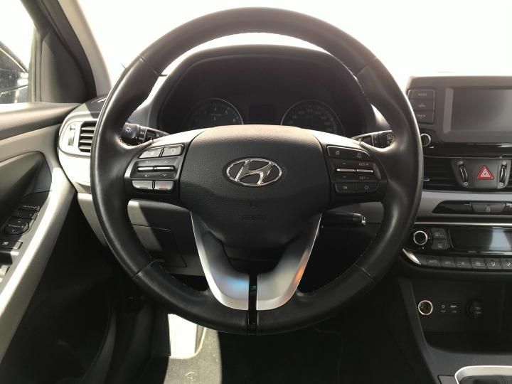 Photo 5 VIN: TMAH3811AJJ014830 - HYUNDAI I30 CW 