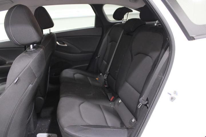 Photo 12 VIN: TMAH3817AJJ016790 - HYUNDAI I30 CW 