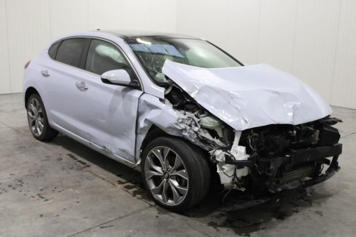 Photo 2 VIN: TMAH5H13AJJ008261 - HYUNDAI I30 FASTBACK 