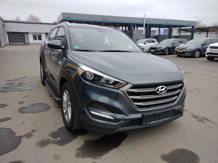 Photo 2 VIN: TMAJ2812AJJ574785 - HYUNDAI TUCSON 