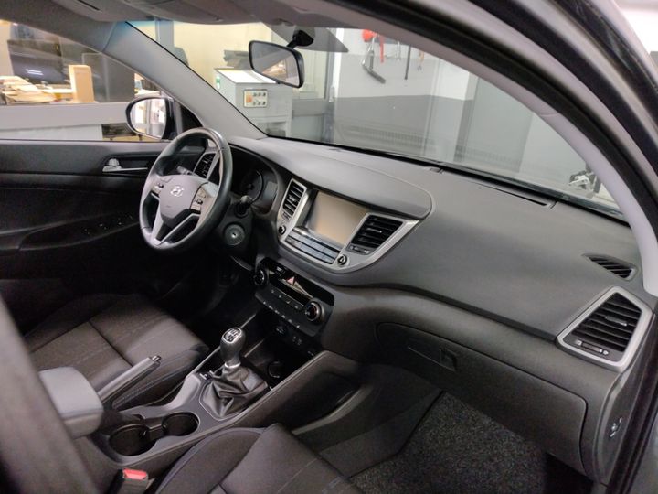 Photo 5 VIN: TMAJ2812AJJ574785 - HYUNDAI TUCSON 