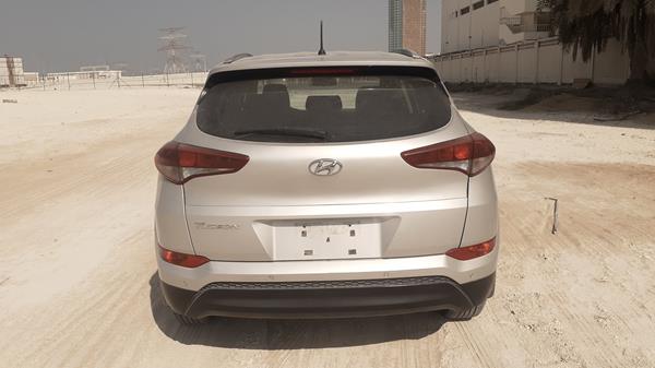 Photo 8 VIN: TMAJ28132HJ188469 - HYUNDAI TUCSON 