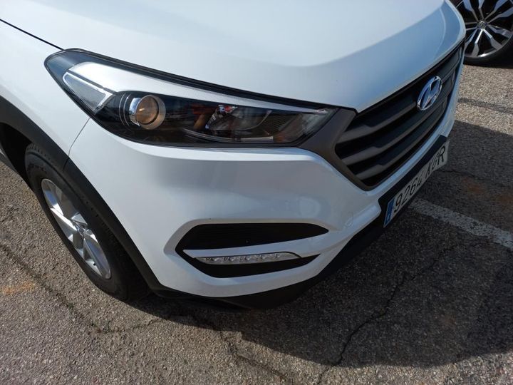 Photo 21 VIN: TMAJ2815AJJ548717 - HYUNDAI TUCSON 