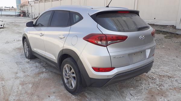 Photo 6 VIN: TMAJ281B3HJ187483 - HYUNDAI TUCSON 