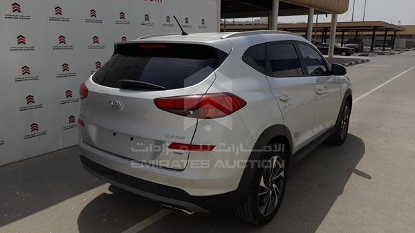 Photo 7 VIN: TMAJ281B6KJ715749 - HYUNDAI TUCSON 