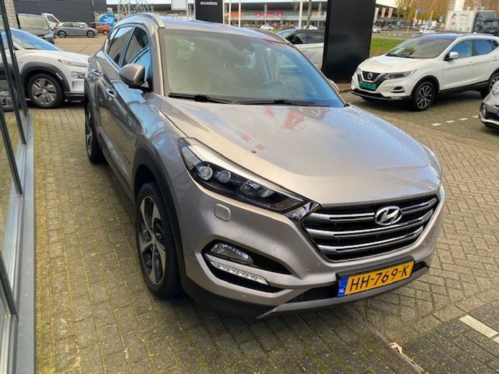 Photo 4 VIN: TMAJ3811AGJ041588 - HYUNDAI TUCSON 