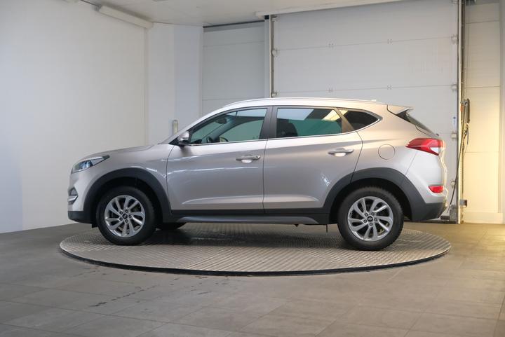 Photo 2 VIN: TMAJ3811AHJ314678 - HYUNDAI TUCSON 