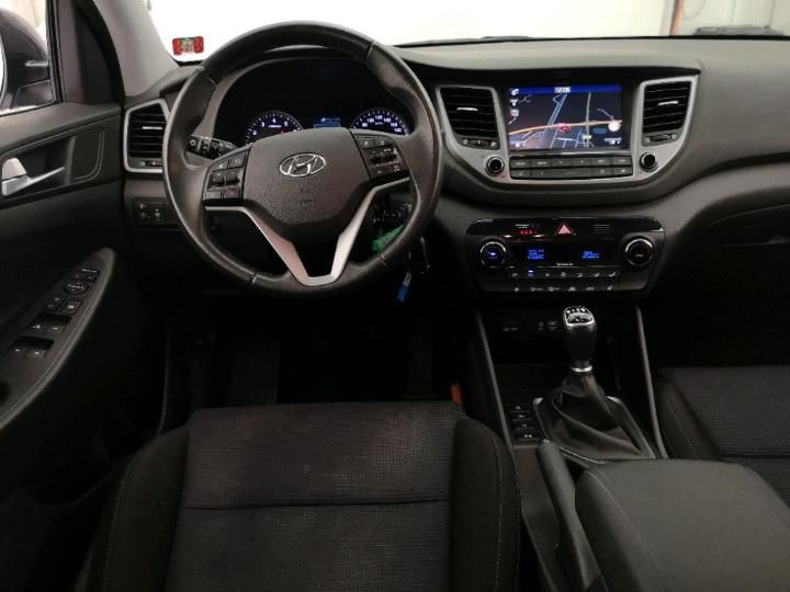 Photo 13 VIN: TMAJ3811AHJ346290 - HYUNDAI TUCSON 