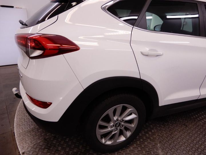 Photo 25 VIN: TMAJ3811AHJ367554 - HYUNDAI TUCSON 