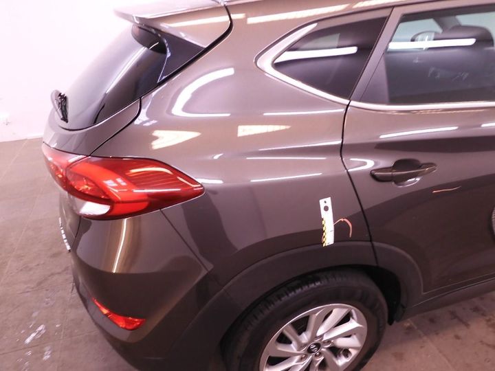 Photo 30 VIN: TMAJ3811AHJ371094 - HYUNDAI TUCSON 