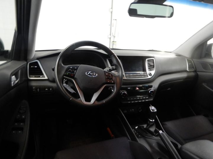 Photo 3 VIN: TMAJ3811AJJ433675 - HYUNDAI TUCSON 