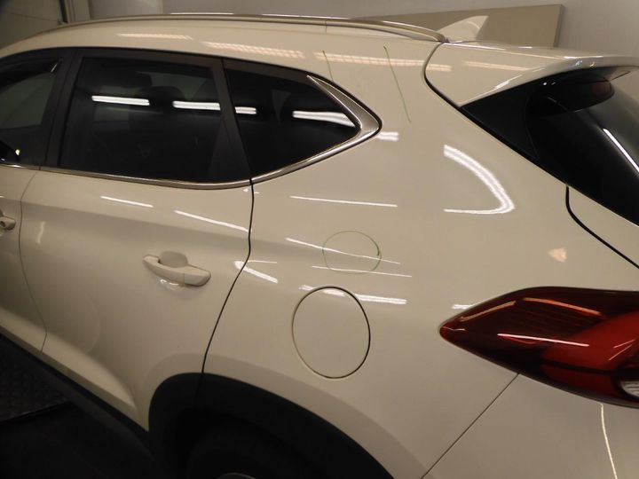 Photo 21 VIN: TMAJ3811AJJ488605 - HYUNDAI TUCSON 