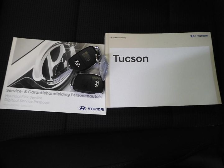 Photo 8 VIN: TMAJ3811AJJ488605 - HYUNDAI TUCSON 