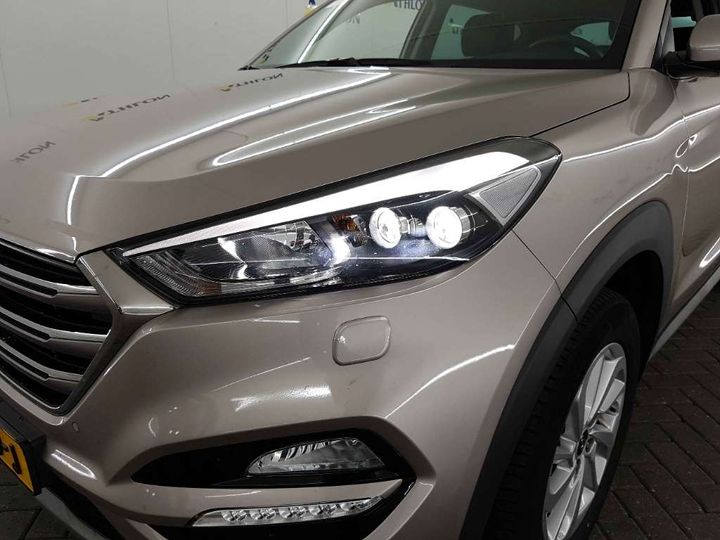 Photo 14 VIN: TMAJ3811AJJ489810 - HYUNDAI TUCSON 