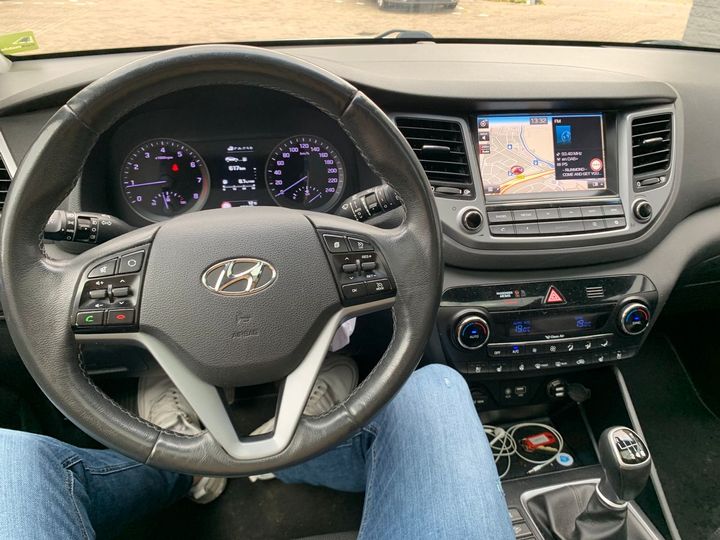 Photo 7 VIN: TMAJ3812AGJ100973 - HYUNDAI TUCSON 