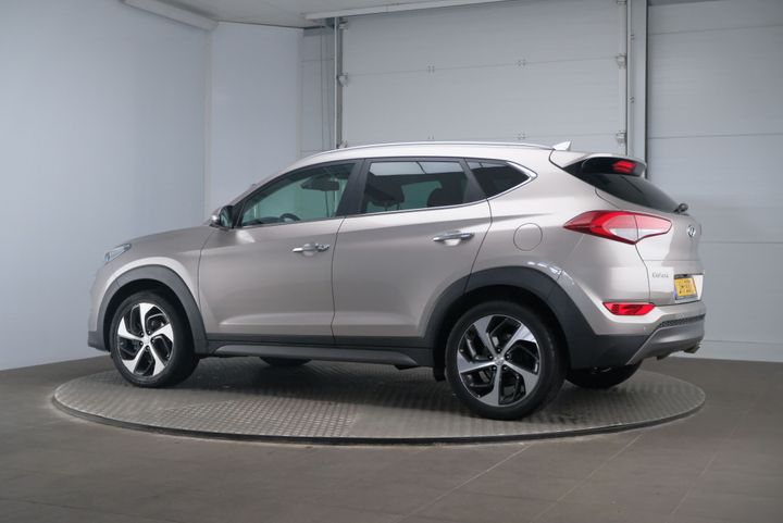 Photo 2 VIN: TMAJ3812AGJ123503 - HYUNDAI TUCSON 