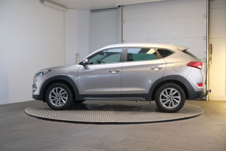 Photo 2 VIN: TMAJ3815AHJ163211 - HYUNDAI TUCSON 