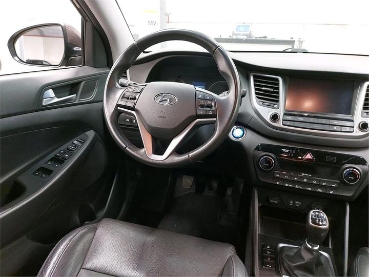 Photo 12 VIN: TMAJ3815AHJ186962 - HYUNDAI TUCSON 