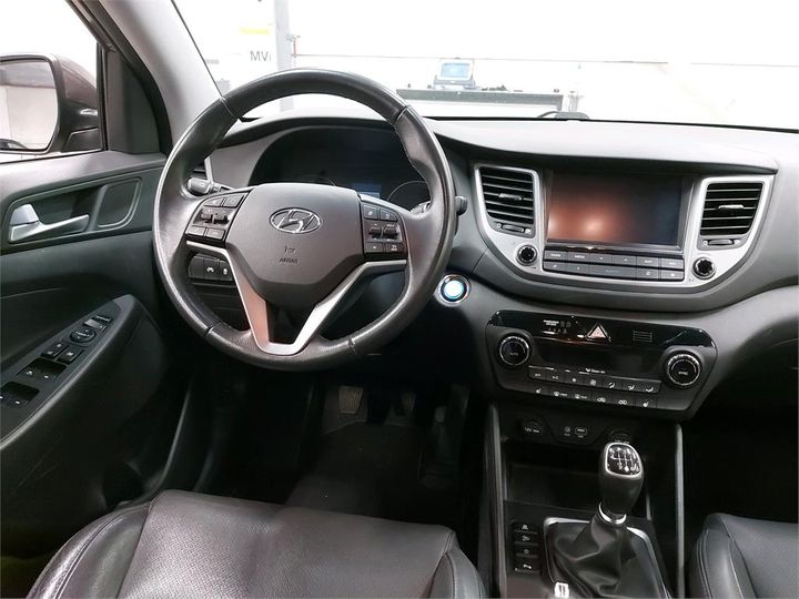 Photo 8 VIN: TMAJ3815AHJ186962 - HYUNDAI TUCSON 