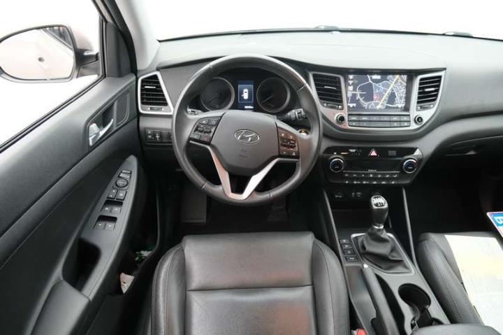 Photo 9 VIN: TMAJ3815AHJ210785 - HYUNDAI TUCSON &#3915 