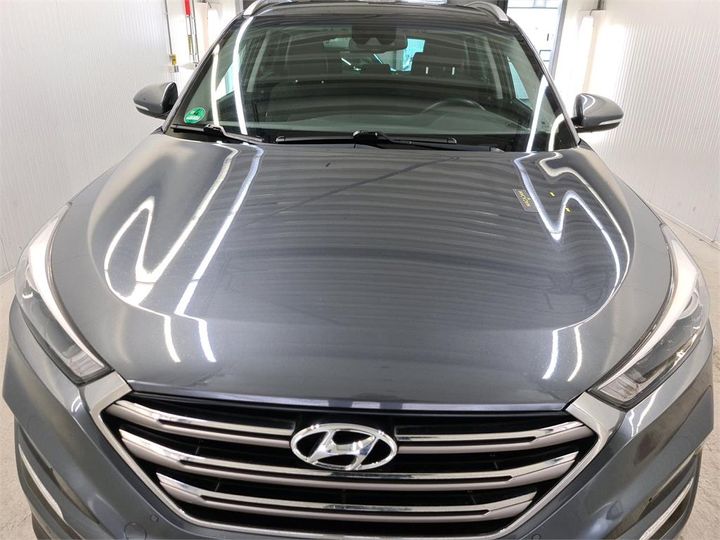 Photo 32 VIN: TMAJ3815AHJ369992 - HYUNDAI TUCSON 