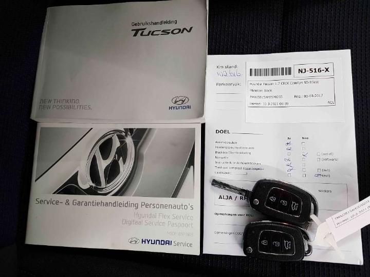 Photo 19 VIN: TMAJ3815AHJ370203 - HYUNDAI TUCSON 