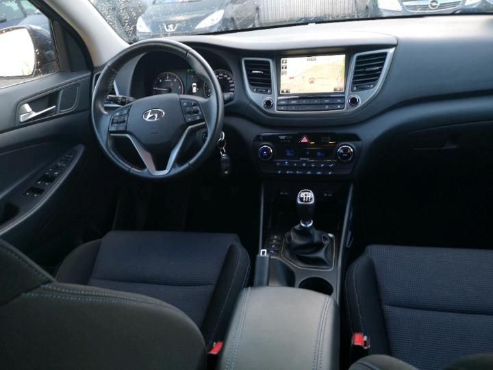 Photo 6 VIN: TMAJ3815AJJ431012 - HYUNDAI TUCSON 