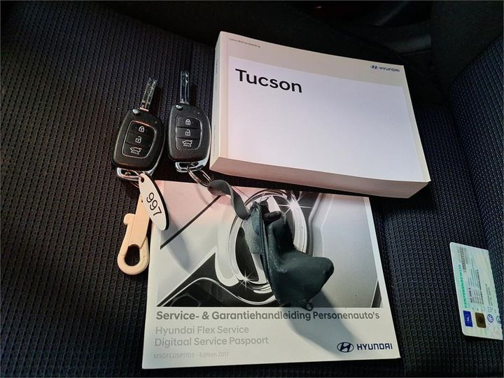 Photo 9 VIN: TMAJ3815AJJ442670 - HYUNDAI TUCSON 