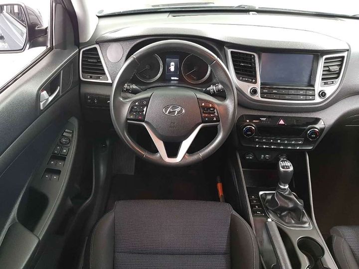 Photo 7 VIN: TMAJ3815AJJ442893 - HYUNDAI TUCSON 