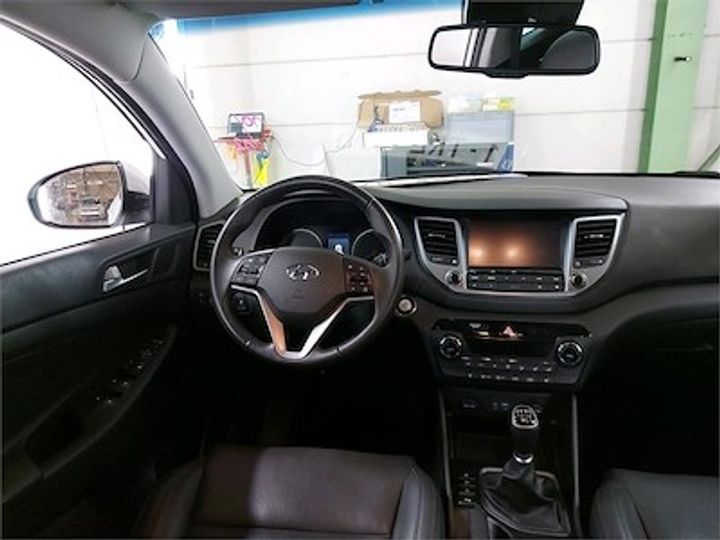 Photo 8 VIN: TMAJ3815AJJ474279 - HYUNDAI TUCSON DIESEL - 2015 