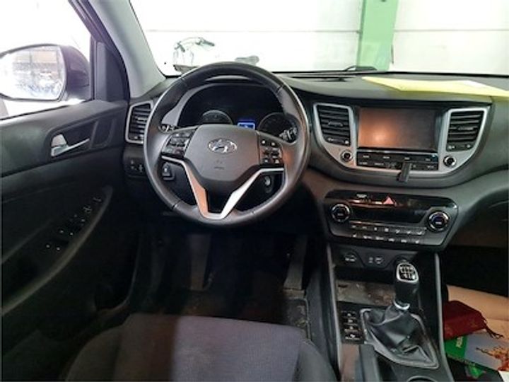 Photo 8 VIN: TMAJ3815AJJ570985 - HYUNDAI TUCSON DIESEL - 2015 