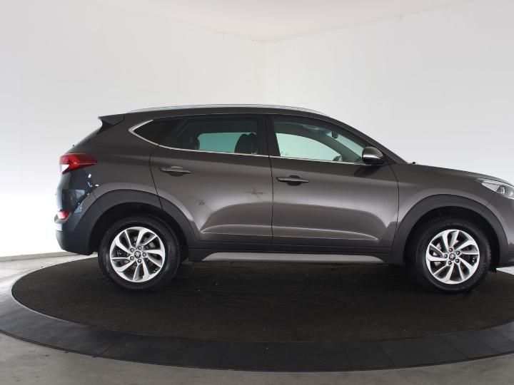 Photo 13 VIN: TMAJ3815AJJ587282 - HYUNDAI TUCSON 