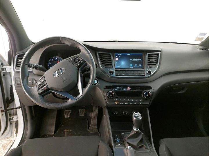 Photo 3 VIN: TMAJ3815AJJ616873 - HYUNDAI TUCSON 