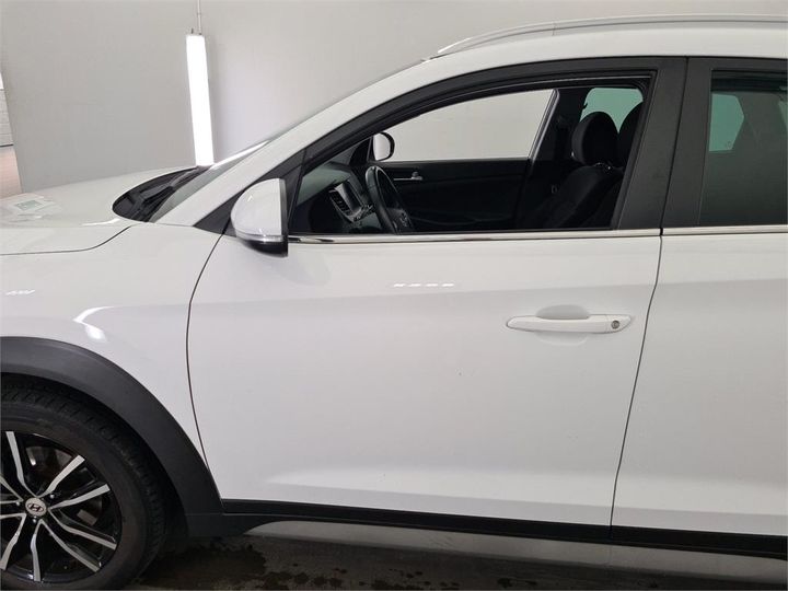 Photo 19 VIN: TMAJ3815AJJ644760 - HYUNDAI TUCSON 