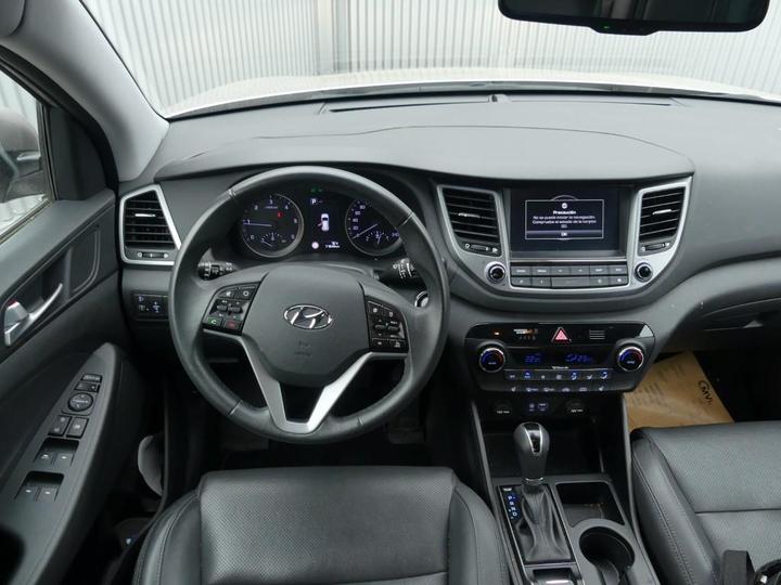 Photo 3 VIN: TMAJ3815GGJ181075 - HYUNDAI TUCSON 