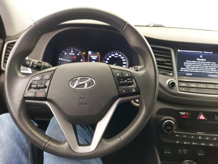 Photo 15 VIN: TMAJ3815GGJ199292 - HYUNDAI TUCSON 