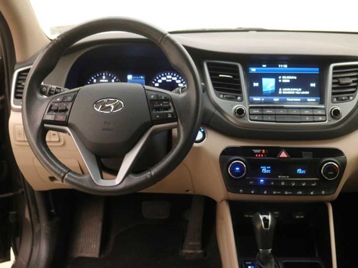 Photo 16 VIN: TMAJ3815GGJ200047 - HYUNDAI TUCSON 