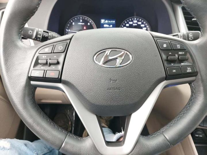 Photo 10 VIN: TMAJ3815GHJ268179 - HYUNDAI TUCSON 