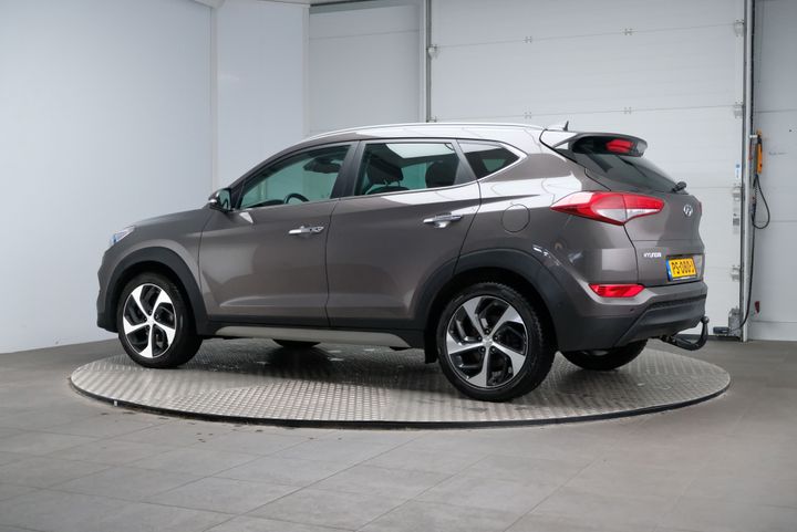 Photo 2 VIN: TMAJ3815GJJ501930 - HYUNDAI TUCSON 