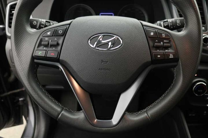 Photo 20 VIN: TMAJ3815GJJ540087 - HYUNDAI TUCSON 15 