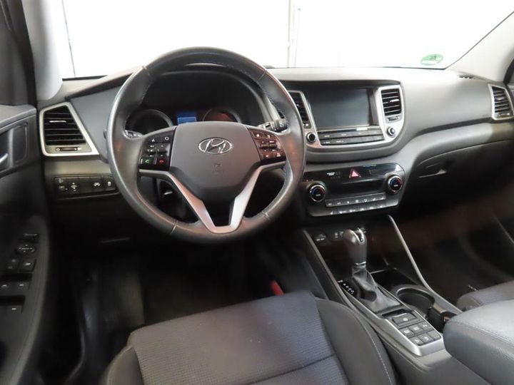 Photo 2 VIN: TMAJ3815GJJ663592 - HYUNDAI TUCSON 