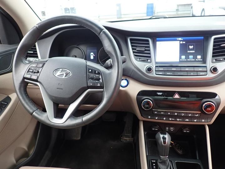 Photo 7 VIN: TMAJ3815GJJ698081 - HYUNDAI TUCSON 